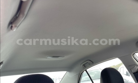 Acheter Occasion Voiture Toyota Allion Blanc à Beitbridge, Matabeleland South Acheter Occasion Voiture Toyota Allion Blanc à Beitbridge, Matabeleland South