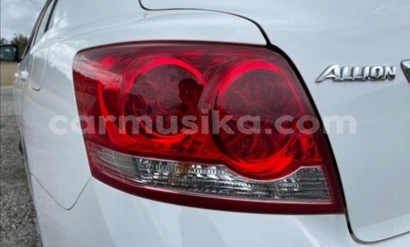 Acheter Occasion Voiture Toyota Allion Blanc à Beitbridge, Matabeleland South Acheter Occasion Voiture Toyota Allion Blanc à Beitbridge, Matabeleland South