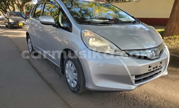 Acheter Neuf Voiture Honda Fit Gris à Borrowdale, Harare Acheter Neuf Voiture Honda Fit Gris à Borrowdale, Harare