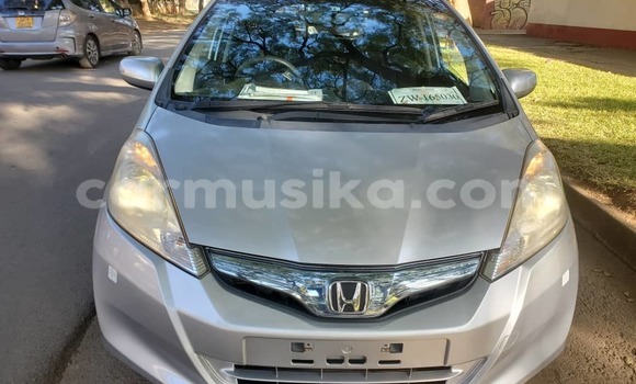 Acheter Neuf Voiture Honda Fit Gris à Borrowdale, Harare Acheter Neuf Voiture Honda Fit Gris à Borrowdale, Harare