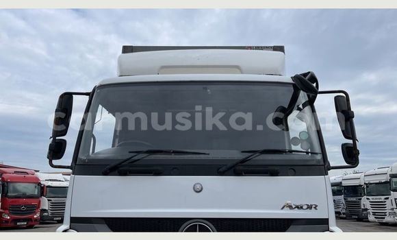 Buy Used Mercedes‒Benz Truck Other Truck in Beitbridge in Matabeleland South Buy Used Mercedes‒Benz Truck Other Truck in Beitbridge in Matabeleland South