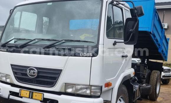 Acheter Occasion Utilitaire Nissan UD Autre à Beitbridge, Matabeleland South Acheter Occasion Utilitaire Nissan UD Autre à Beitbridge, Matabeleland South