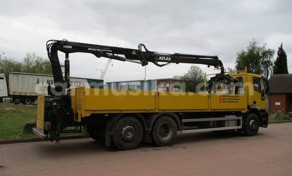 Acheter Occasion Utilitaire Iveco Cargo Autre à Beitbridge, Matabeleland South Acheter Occasion Utilitaire Iveco Cargo Autre à Beitbridge, Matabeleland South
