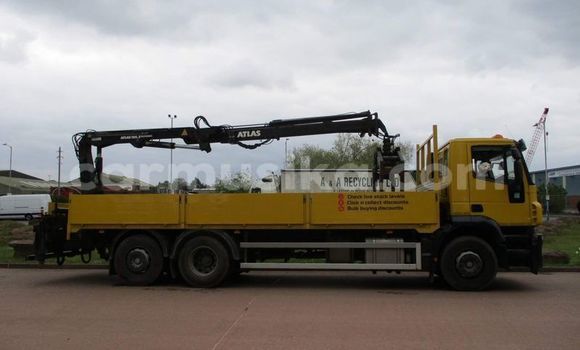 Acheter Occasion Utilitaire Iveco Cargo Autre à Beitbridge, Matabeleland South Acheter Occasion Utilitaire Iveco Cargo Autre à Beitbridge, Matabeleland South