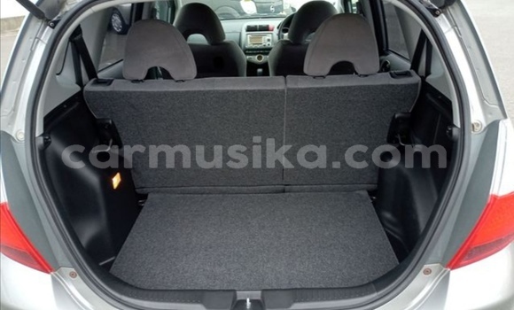 Acheter Occasion Voiture Honda Fit Gris à Beitbridge, Matabeleland South Acheter Occasion Voiture Honda Fit Gris à Beitbridge, Matabeleland South