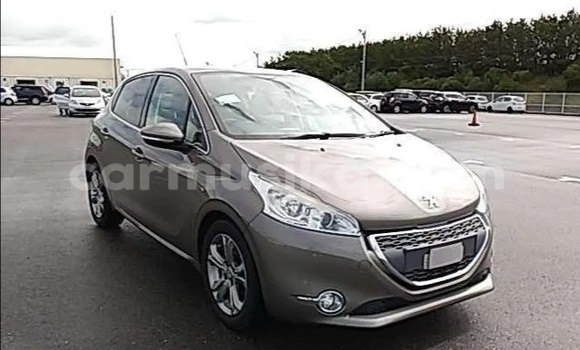 Tenga Tsaru Peugeot 3008 Bhurawuni Mota in Beitbridge in Matabeleland South