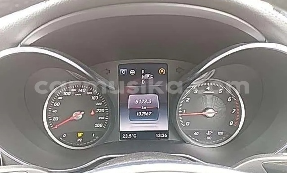 Acheter Occasion Voiture Mercedes-Benz C-Classe Gris à Beitbridge, Matabeleland South Acheter Occasion Voiture Mercedes-Benz C-Classe Gris à Beitbridge, Matabeleland South