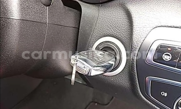 Acheter Occasion Voiture Mercedes-Benz C-Classe Gris à Beitbridge, Matabeleland South Acheter Occasion Voiture Mercedes-Benz C-Classe Gris à Beitbridge, Matabeleland South