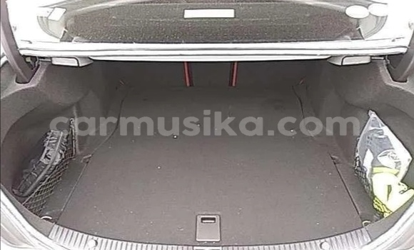 Acheter Occasion Voiture Mercedes-Benz C-Classe Gris à Beitbridge, Matabeleland South Acheter Occasion Voiture Mercedes-Benz C-Classe Gris à Beitbridge, Matabeleland South