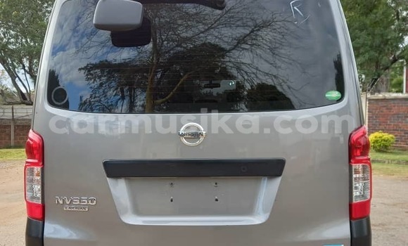 Tenga Itsva Nissan NV350 Caravan Sirivha Mota in Harare in Harare Tenga Itsva Nissan NV350 Caravan Sirivha Mota in Harare in Harare