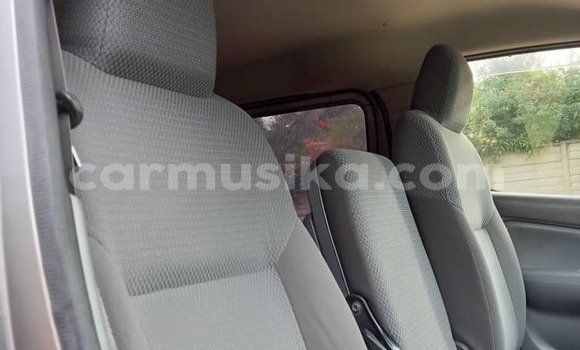 Tenga Itsva Nissan NV350 Caravan Sirivha Mota in Harare in Harare Tenga Itsva Nissan NV350 Caravan Sirivha Mota in Harare in Harare