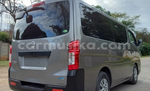 Tenga Itsva Nissan NV350 Caravan Sirivha Mota in Harare in Harare Tenga Itsva Nissan NV350 Caravan Sirivha Mota in Harare in Harare