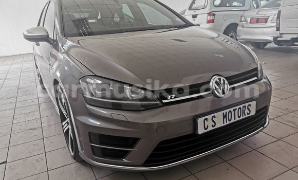 Acheter Occasion Voiture Volkswagen Golf R Gris à Beitbridge, Matabeleland South Acheter Occasion Voiture Volkswagen Golf R Gris à Beitbridge, Matabeleland South