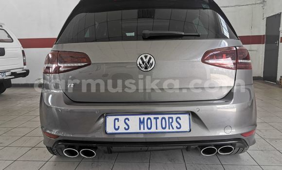 Acheter Occasion Voiture Volkswagen Golf R Gris à Beitbridge, Matabeleland South Acheter Occasion Voiture Volkswagen Golf R Gris à Beitbridge, Matabeleland South