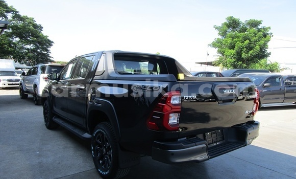 Tenga Tsaru Toyota Hilux Nhema Mota in Beitbridge in Matabeleland South