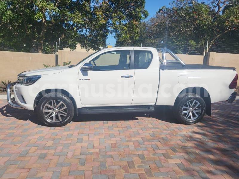 Big with watermark toyota hilux matabeleland south beitbridge 30108