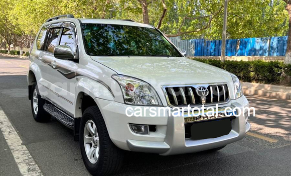 Nunua Ilio tumika Toyota Prado Nyeupe Gari ndani ya Chitungwiza nchini Harare Nunua Ilio tumika Toyota Prado Nyeupe Gari ndani ya Chitungwiza nchini Harare