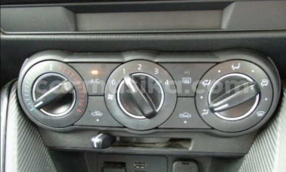 Acheter Occasion Voiture Mazda Demio Blanc à Beitbridge, Matabeleland South Acheter Occasion Voiture Mazda Demio Blanc à Beitbridge, Matabeleland South