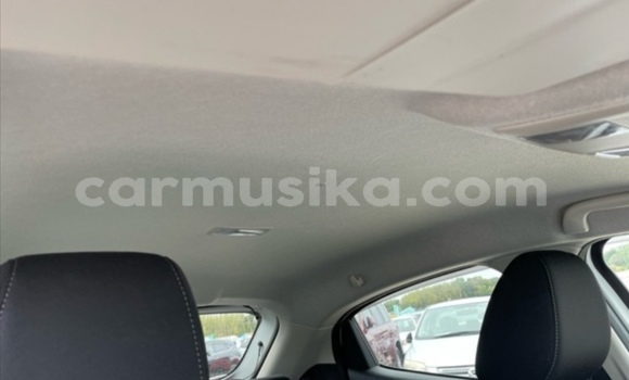 Acheter Occasion Voiture Mazda Demio Blanc à Beitbridge, Matabeleland South Acheter Occasion Voiture Mazda Demio Blanc à Beitbridge, Matabeleland South