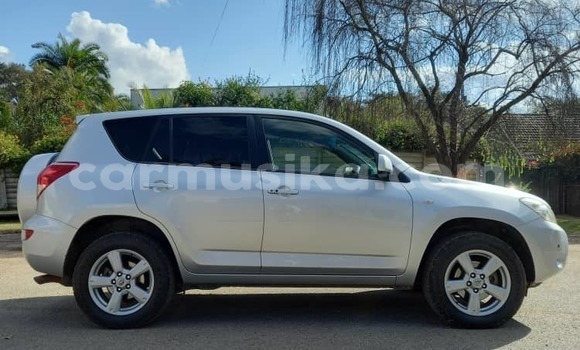 Buy Used Toyota RAV4 Silver Car in Harare in Harare Buy Used Toyota RAV4 Silver Car in Harare in Harare