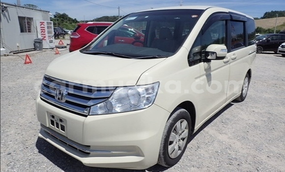 Buy Used Honda Stepwgn Other Car in Beitbridge in Matabeleland South Buy Used Honda Stepwgn Other Car in Beitbridge in Matabeleland South