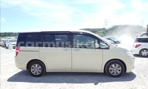 Buy Used Honda Stepwgn Other Car in Beitbridge in Matabeleland South Buy Used Honda Stepwgn Other Car in Beitbridge in Matabeleland South