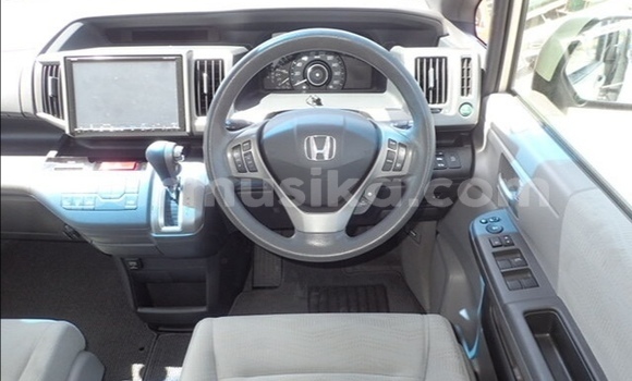Buy Used Honda Stepwgn Other Car in Beitbridge in Matabeleland South Buy Used Honda Stepwgn Other Car in Beitbridge in Matabeleland South