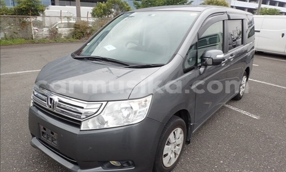Acheter Occasion Voiture Honda Stepwgn Autre à Beitbridge, Matabeleland South Acheter Occasion Voiture Honda Stepwgn Autre à Beitbridge, Matabeleland South