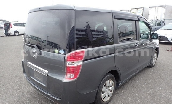 Acheter Occasion Voiture Honda Stepwgn Autre à Beitbridge, Matabeleland South Acheter Occasion Voiture Honda Stepwgn Autre à Beitbridge, Matabeleland South