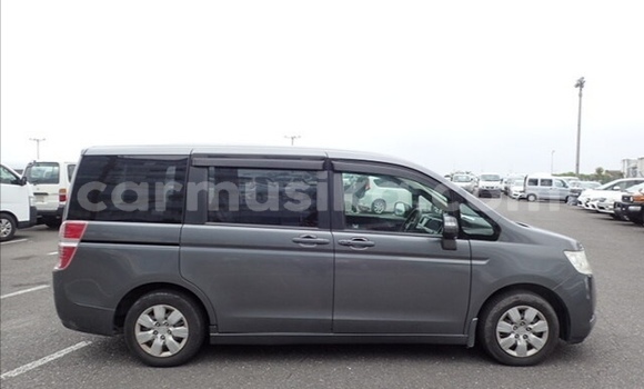 Acheter Occasion Voiture Honda Stepwgn Autre à Beitbridge, Matabeleland South Acheter Occasion Voiture Honda Stepwgn Autre à Beitbridge, Matabeleland South