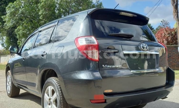 Tenga Itsva Toyota Vanguard Zvimwe Mota in Harare in Harare Tenga Itsva Toyota Vanguard Zvimwe Mota in Harare in Harare
