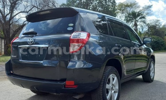 Tenga Itsva Toyota Vanguard Zvimwe Mota in Harare in Harare Tenga Itsva Toyota Vanguard Zvimwe Mota in Harare in Harare