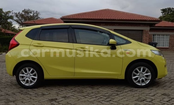 Tenga Tsaru Honda Fit Zvimwe Mota in Harare in Harare Tenga Tsaru Honda Fit Zvimwe Mota in Harare in Harare
