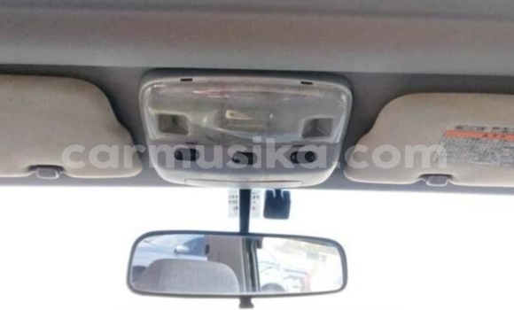 Buy Used Toyota Hiace Silver Car in Beitbridge in Matabeleland South Buy Used Toyota Hiace Silver Car in Beitbridge in Matabeleland South