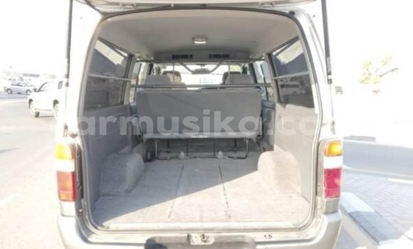 Buy Used Toyota Hiace Silver Car in Beitbridge in Matabeleland South Buy Used Toyota Hiace Silver Car in Beitbridge in Matabeleland South