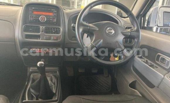 Buy Used Nissan NP 300 White Car in Beitbridge in Matabeleland South Buy Used Nissan NP 300 White Car in Beitbridge in Matabeleland South