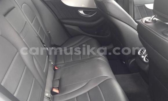 Nunua Ilio tumika Mercedes‒Benz G-klasse AMG Nyeupe Gari ndani ya Beitbridge nchini Matabeleland Kusini Nunua Ilio tumika Mercedes‒Benz G-klasse AMG Nyeupe Gari ndani ya Beitbridge nchini Matabeleland Kusini