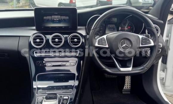 Nunua Ilio tumika Mercedes‒Benz G-klasse AMG Nyeupe Gari ndani ya Beitbridge nchini Matabeleland Kusini Nunua Ilio tumika Mercedes‒Benz G-klasse AMG Nyeupe Gari ndani ya Beitbridge nchini Matabeleland Kusini