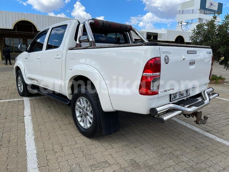 Big with watermark toyota hilux matabeleland south beitbridge 30136