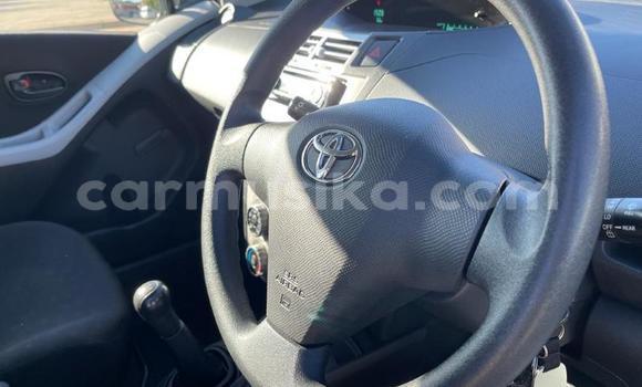 Nunua Ilio tumika Toyota Yaris Fedha Gari ndani ya Beitbridge nchini Matabeleland Kusini Nunua Ilio tumika Toyota Yaris Fedha Gari ndani ya Beitbridge nchini Matabeleland Kusini