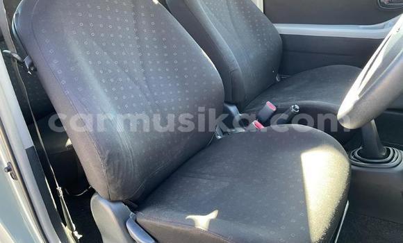 Nunua Ilio tumika Toyota Yaris Fedha Gari ndani ya Beitbridge nchini Matabeleland Kusini Nunua Ilio tumika Toyota Yaris Fedha Gari ndani ya Beitbridge nchini Matabeleland Kusini