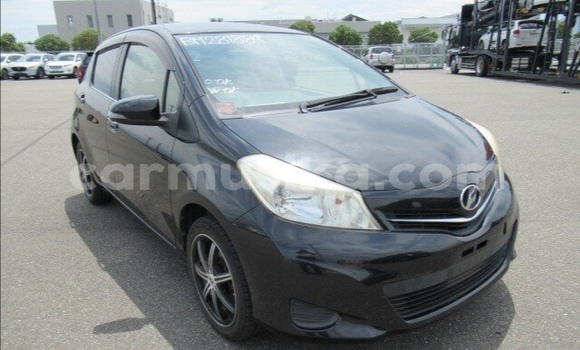 Buy Used Toyota Vitz Black Car in Beitbridge in Matabeleland South Buy Used Toyota Vitz Black Car in Beitbridge in Matabeleland South
