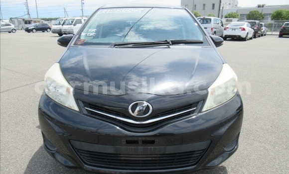 Acheter Occasion Voiture Toyota Vitz Noir à Beitbridge, Matabeleland South Acheter Occasion Voiture Toyota Vitz Noir à Beitbridge, Matabeleland South