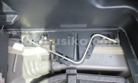 Acheter Occasion Voiture Toyota Vitz Noir à Beitbridge, Matabeleland South Acheter Occasion Voiture Toyota Vitz Noir à Beitbridge, Matabeleland South