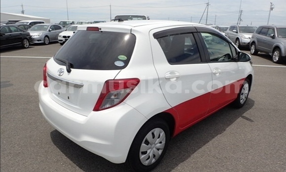 Tenga Tsaru Toyota Vitz Chena Mota in Beitbridge in Matabeleland South Tenga Tsaru Toyota Vitz Chena Mota in Beitbridge in Matabeleland South