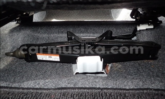 Tenga Tsaru Toyota Vitz Chena Mota in Beitbridge in Matabeleland South Tenga Tsaru Toyota Vitz Chena Mota in Beitbridge in Matabeleland South