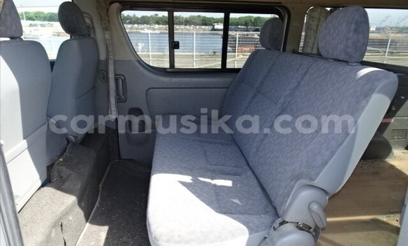 Tenga Tsaru Toyota Hiace Sirivha Mota in Beitbridge in Matabeleland South Tenga Tsaru Toyota Hiace Sirivha Mota in Beitbridge in Matabeleland South