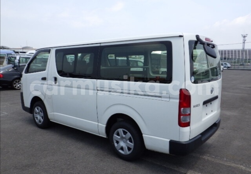 Big with watermark toyota hiace matabeleland south beitbridge 30147