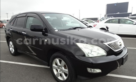 Acheter Occasion Voiture Toyota Harrier Noir à Beitbridge, Matabeleland South Acheter Occasion Voiture Toyota Harrier Noir à Beitbridge, Matabeleland South