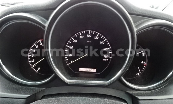 Acheter Occasion Voiture Toyota Harrier Noir à Beitbridge, Matabeleland South Acheter Occasion Voiture Toyota Harrier Noir à Beitbridge, Matabeleland South